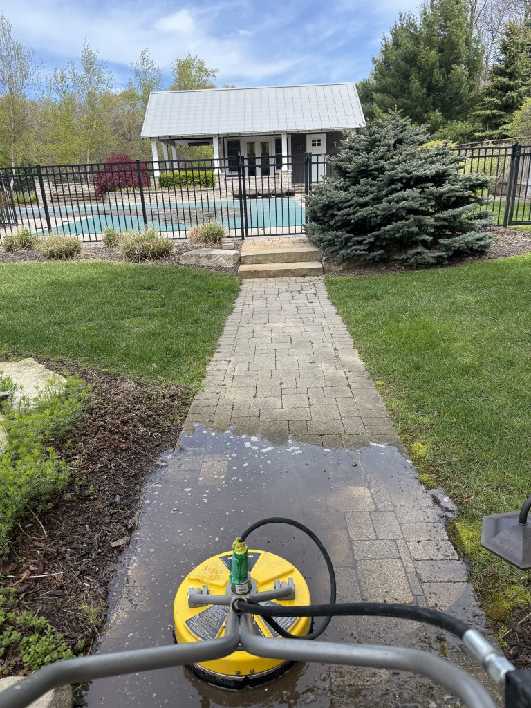 Driveway Cleaning β Wyoming